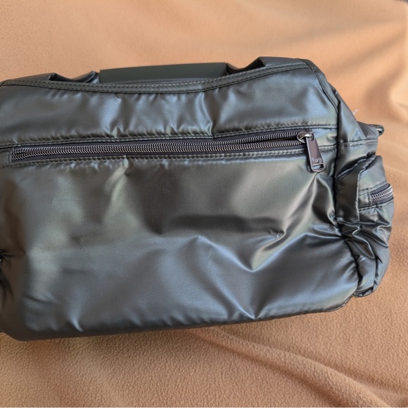 Lug Rumble Satchel Metallic Olive - Picture 10 of 13